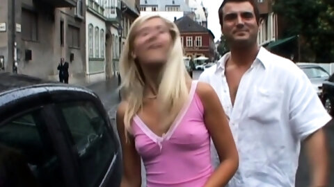 Teen Masturbates And Gapes Her Beaver