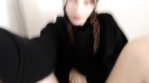 Amateur Young Teen Solo Masturbation On...